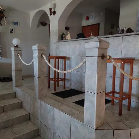 Lara Apartman